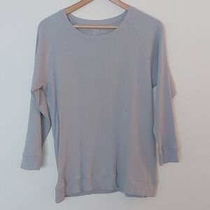 Storq Maternity Light Gray Long Sleeve Rib Knit Top Size 4/Large